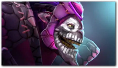 Portret Dazzle z charakterystycznym fioletowym malunkiem twarzy.